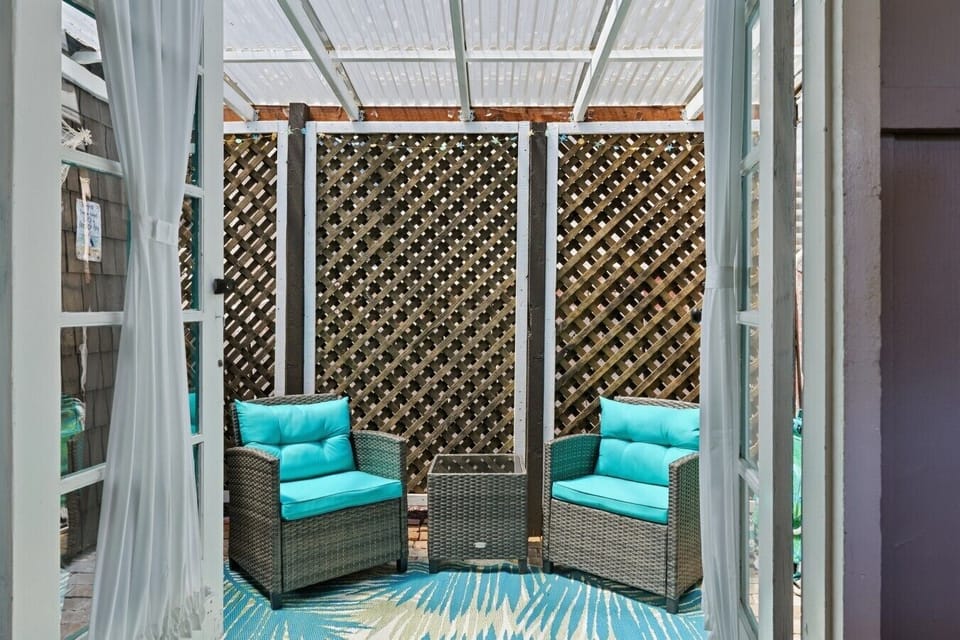 Outdoor seating