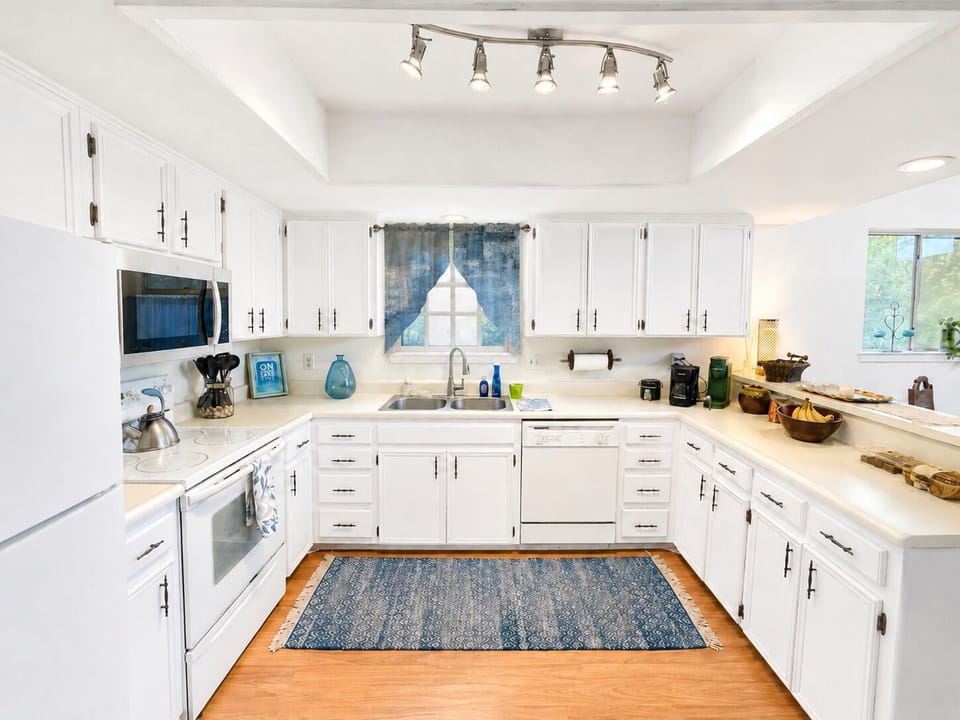 Main kitchen