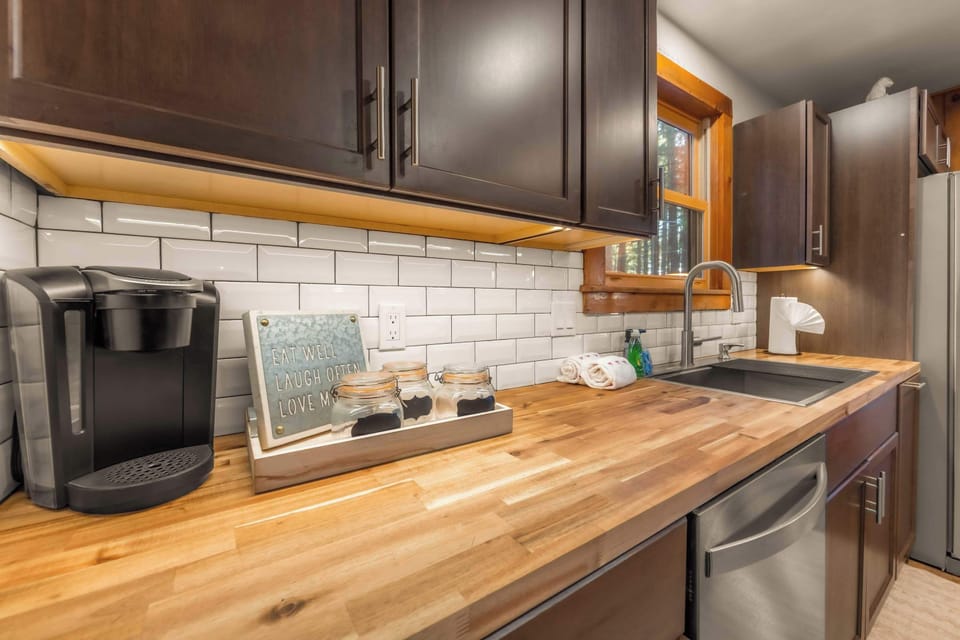 A full kitchen made for cooking up Tahoe memories