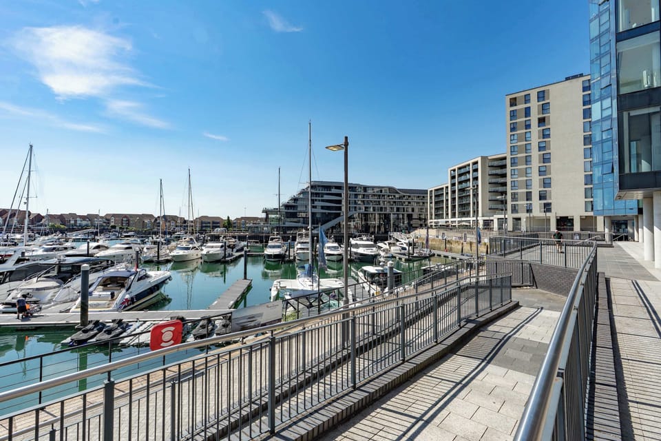 Marina