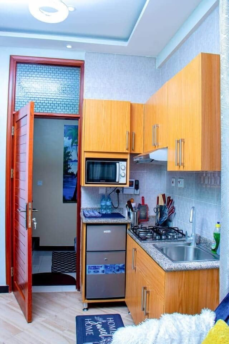  Private  entrance from inside, the Kitchen 