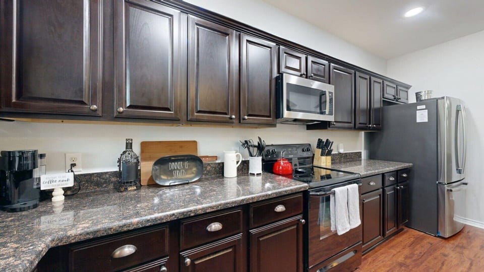 Fully Stocked Kitchen