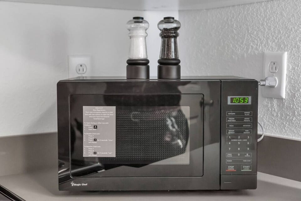 Microwave