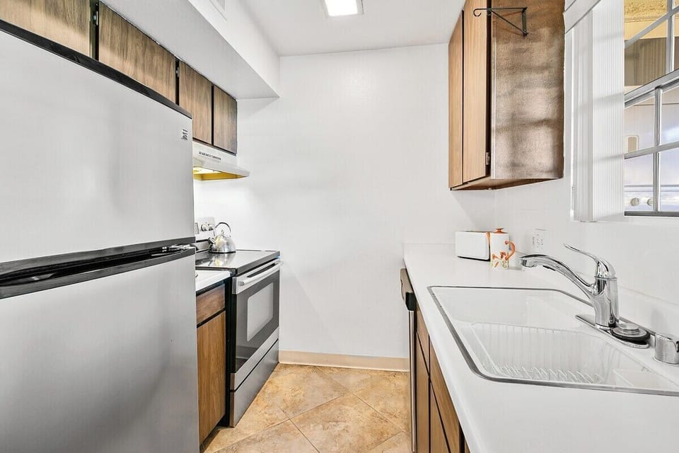 K0152 - Kitchen Area
