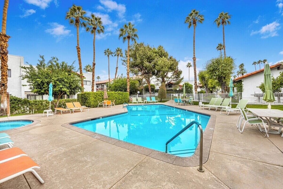 K0184 - Estados South Community Pool