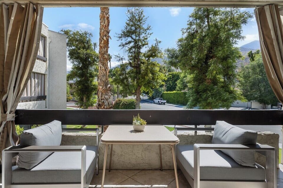 Biltmore Gem -  Balcony Table