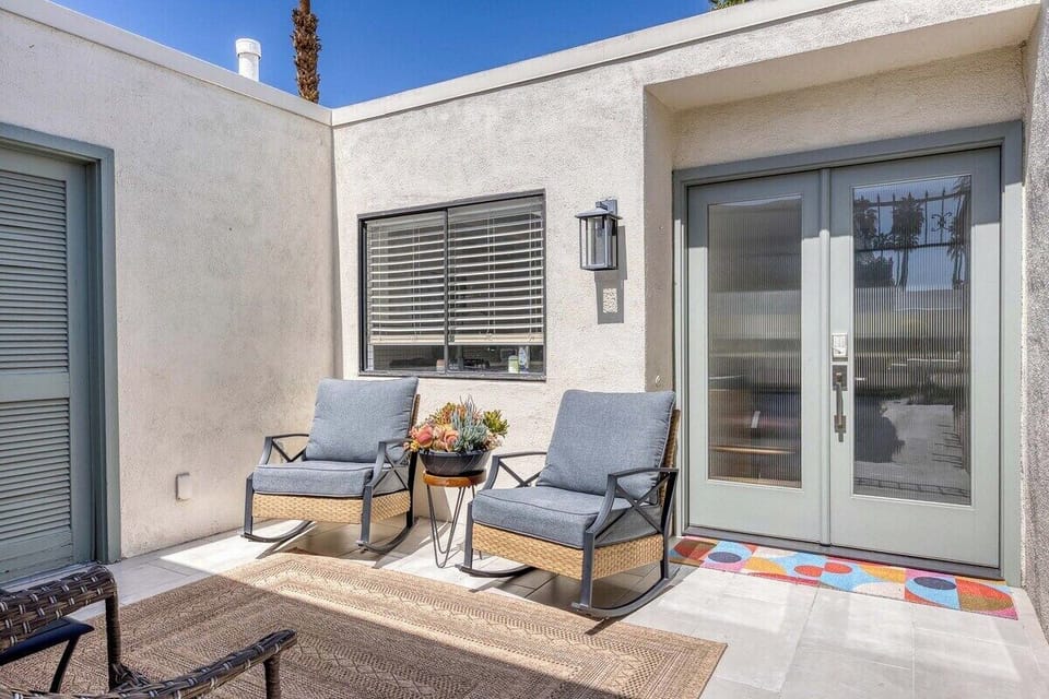 K0254 - Sonora Oasis Front Door