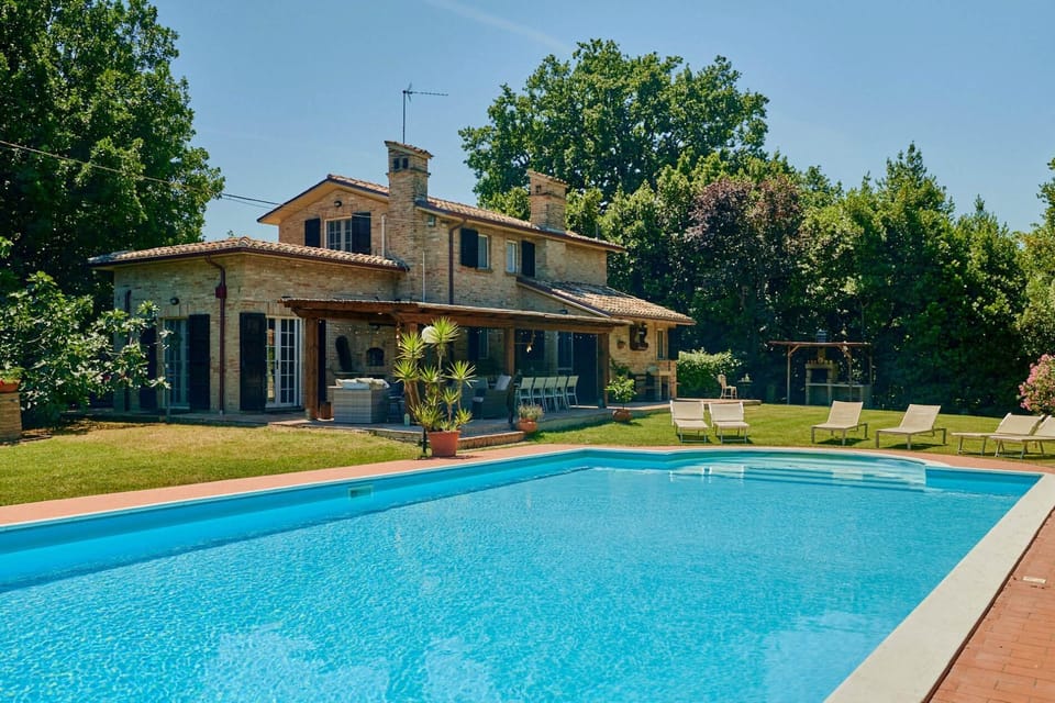 Villa Tenuta Belgatto 14 (12092)