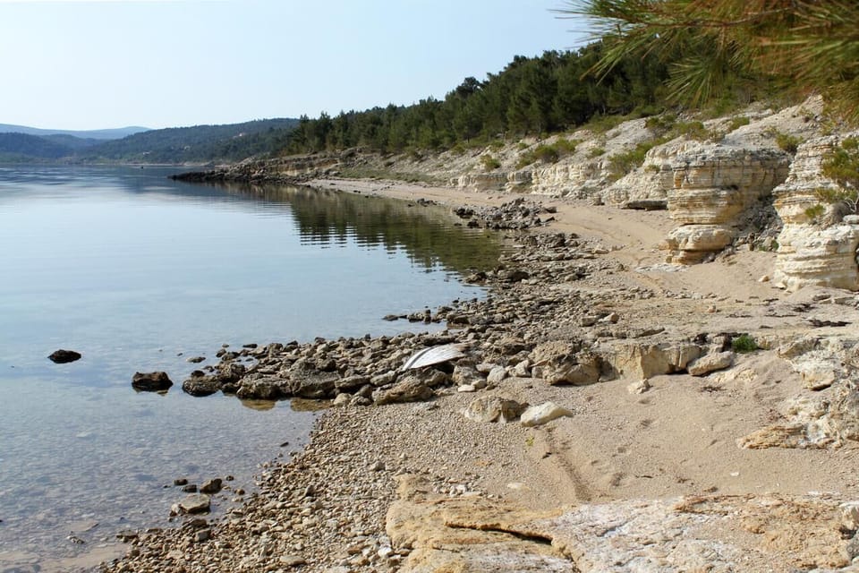 Nearby beaches