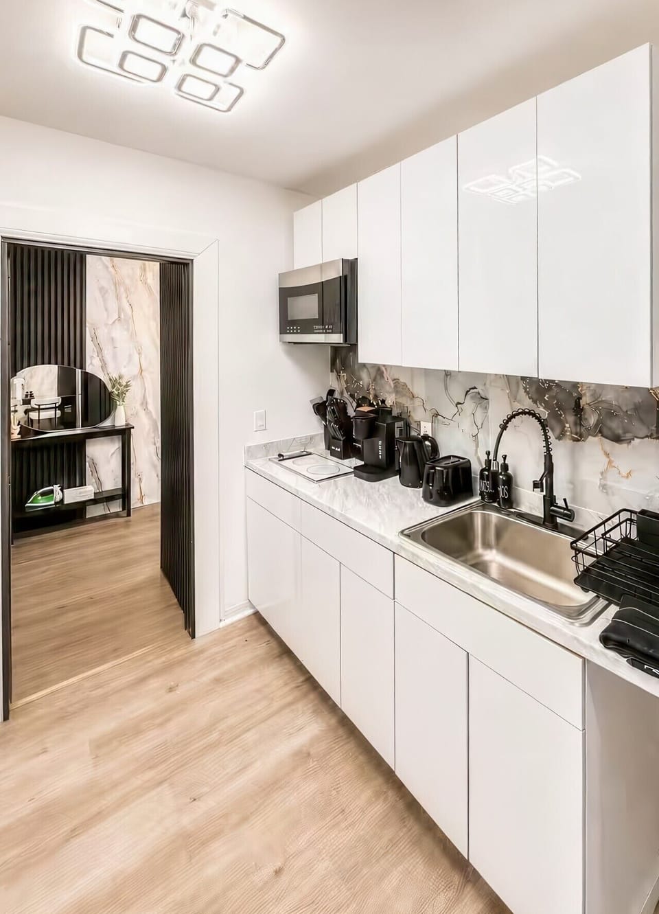 346_Apartment 10_4