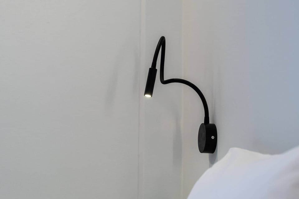 Hand-held showerhead