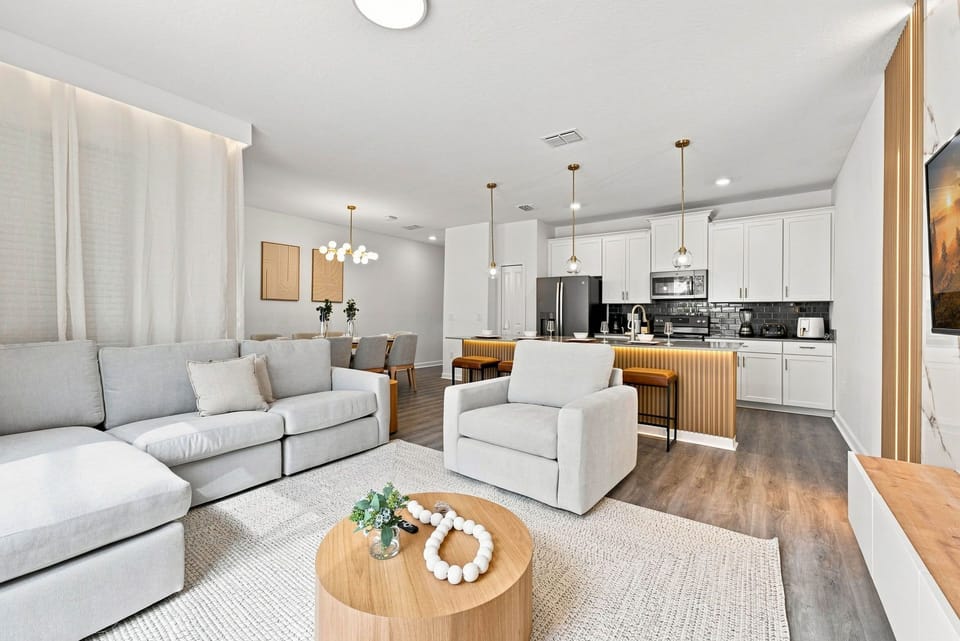 Chic living room
