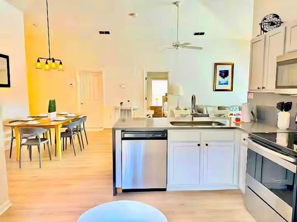 fully equipped kitchen