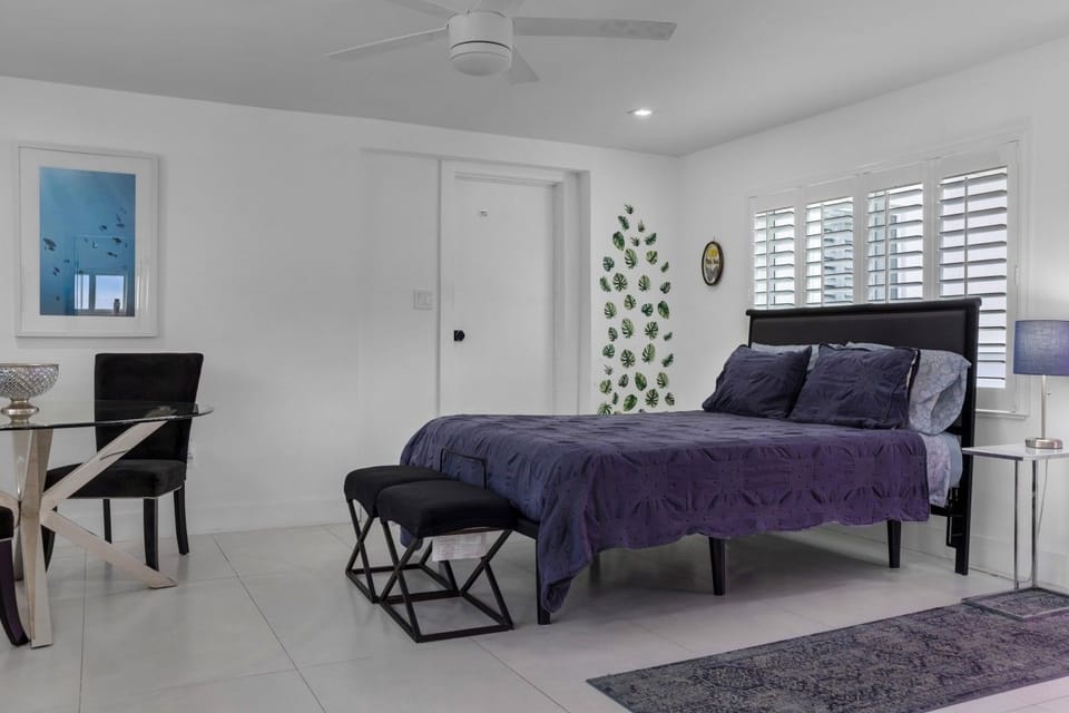 Queen Bed