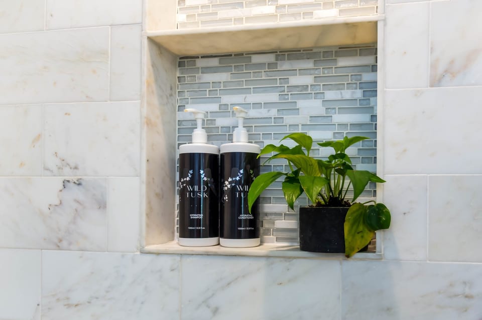 Bathroom amenities