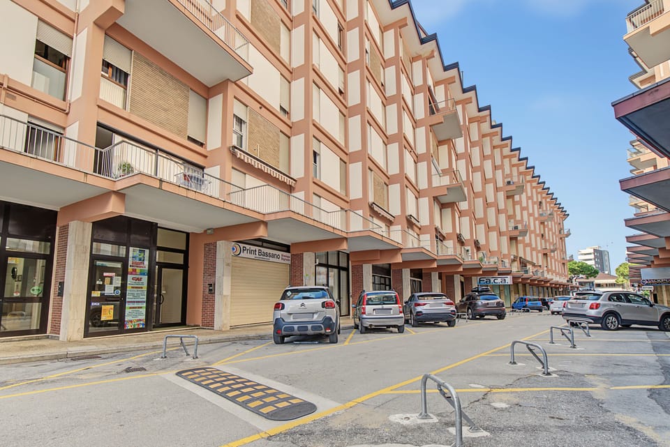 Loft 'Civico 40' with Wi-Fi and Air Conditioning Apartment in Lido di Jesolo