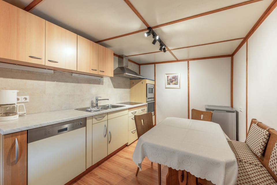Apartment Weidenblick with Mountain View, Shared Garden and Wi-Fi Apartment in Baden-Württemberg