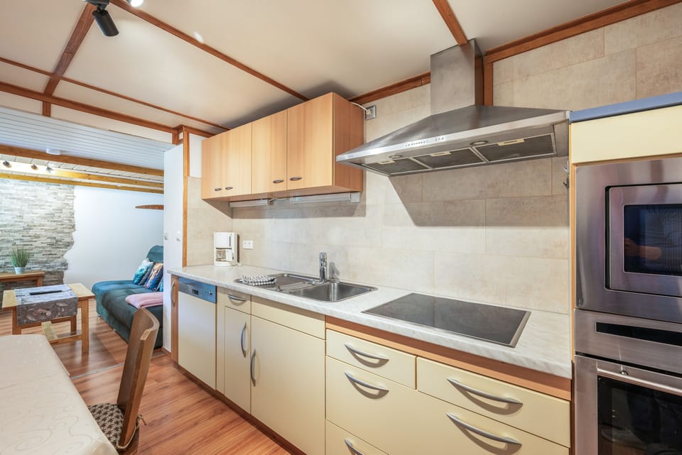 Apartment Weidenblick with Mountain View, Shared Garden and Wi-Fi Apartment in Baden-Württemberg