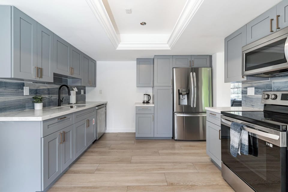 809 Chef’s Kitchen