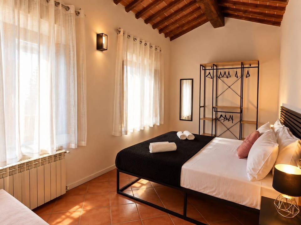 Gora XV Segreto - House on the Water. House in Colle di Val d Elsa