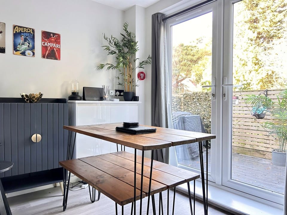 Property photo - dining area