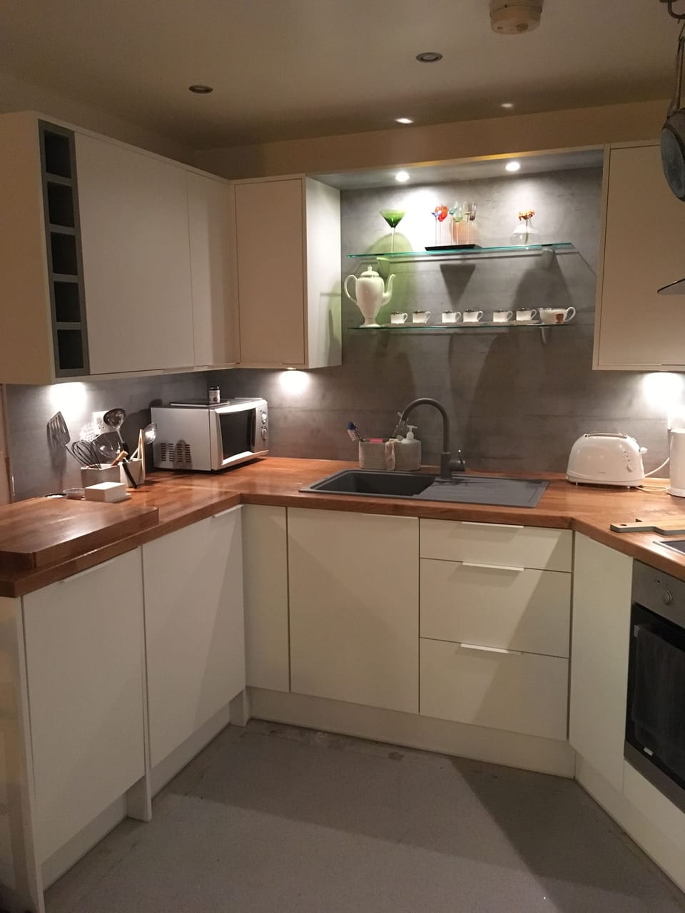 Private kitchen