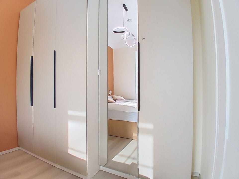 Flooring, Wood, Floor, Interior Design, Furniture, Room, Bedroom, Bed, Door, Apartment