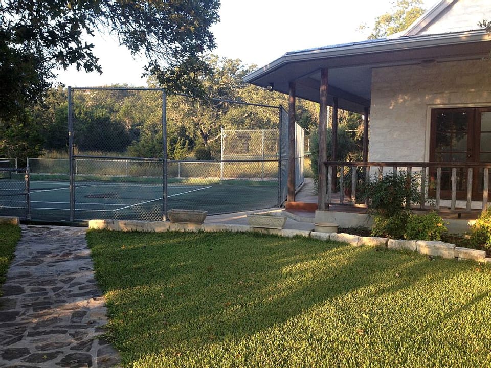 Sport court