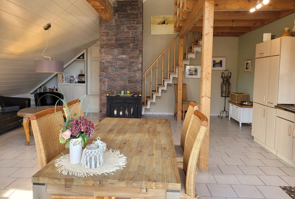 Apartment "Panorama" with Mountain View, Wi-Fi, and Air Conditioning Apartment in Bad Neuenahr-Ahrweiler