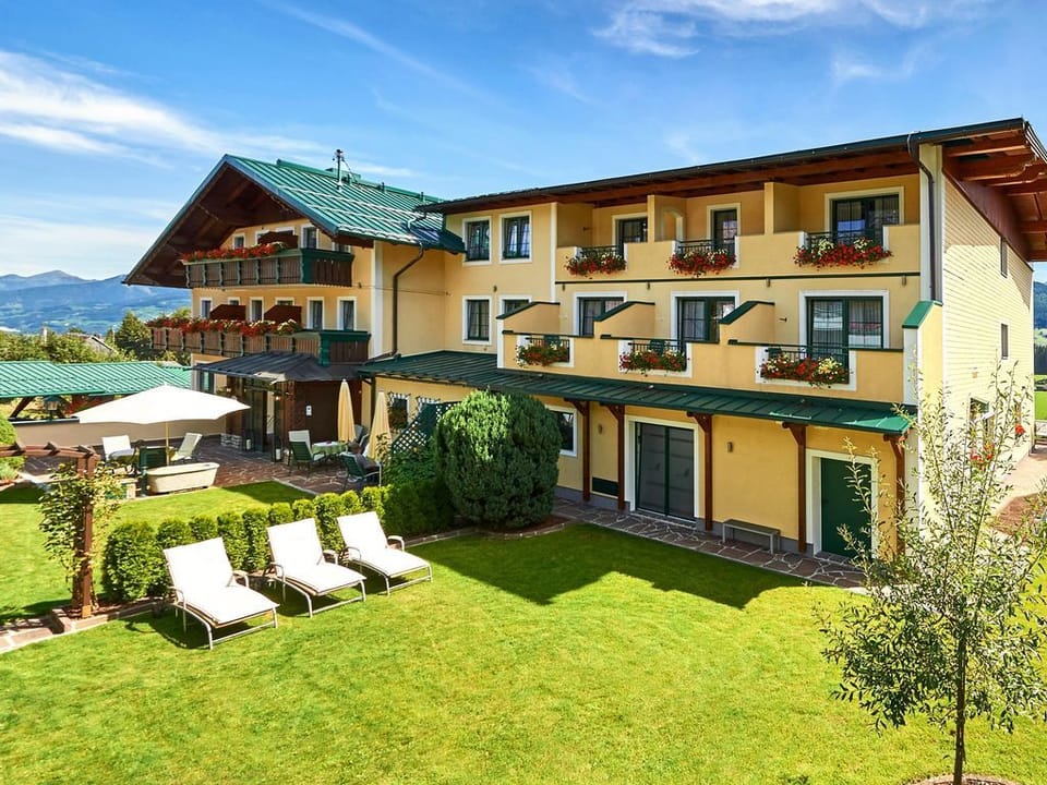 Junior Suite TYPE A - B&B - 3* S Hotel Martin Apartment in Schladming