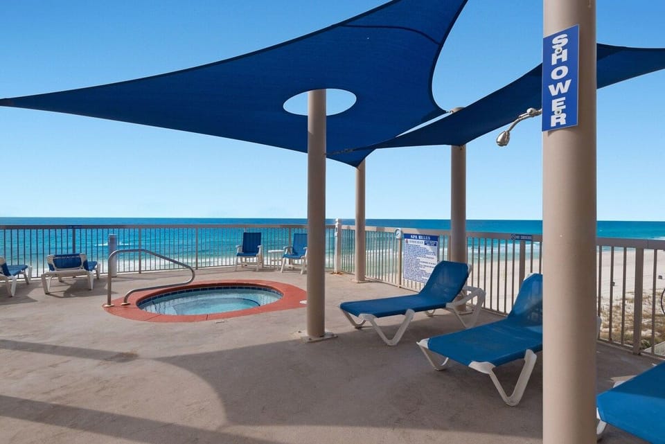 Sunrise beach pool