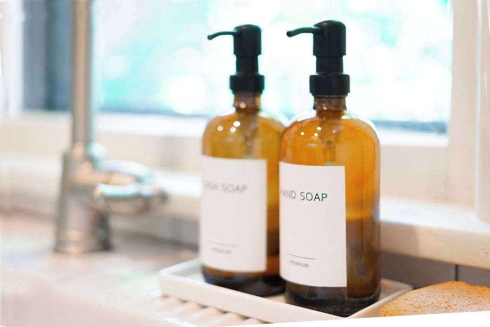 Bathroom amenities