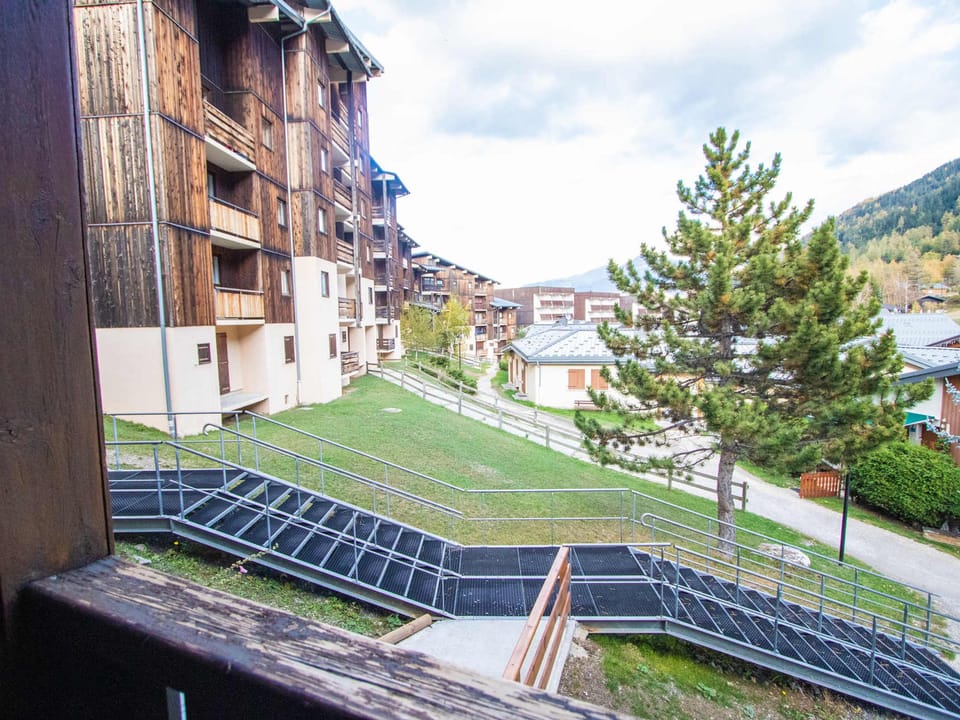 Comfortable studio with balcony - 4 guests Apartment in Auvergne-Rhône-Alpes