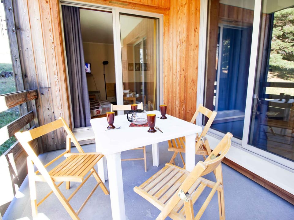 Apartment, pets welcome - mountain view Apartment in Auvergne-Rhône-Alpes