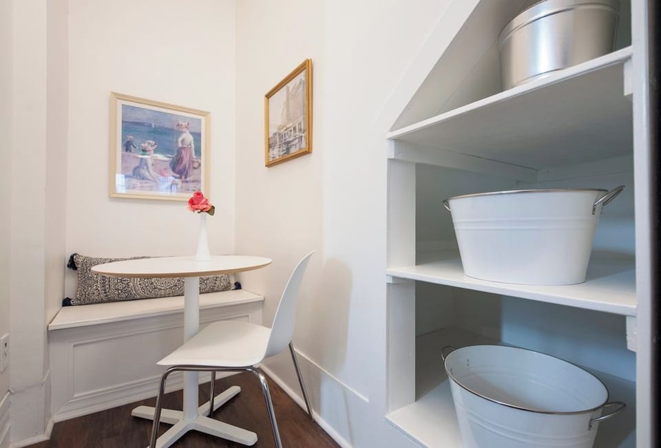 Kitchen: Feel right at home in this cozy kitchen, offering a welcoming space for cooking, casual meals, and spending time together throughout your stay.