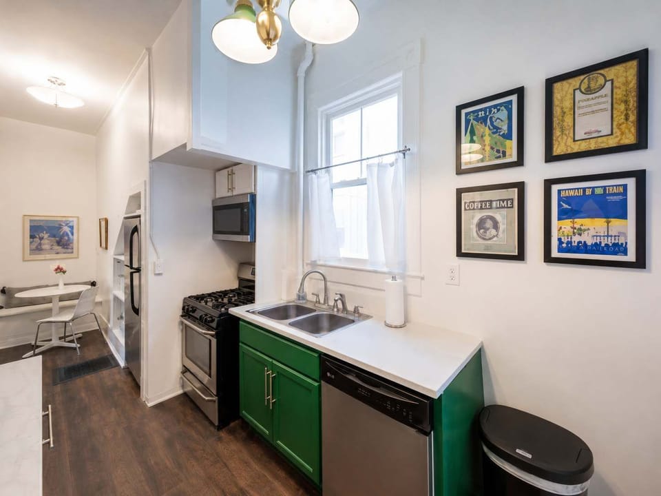 Kitchen: Feel right at home in this cozy kitchen, offering a welcoming space for cooking, casual meals, and spending time together throughout your stay.