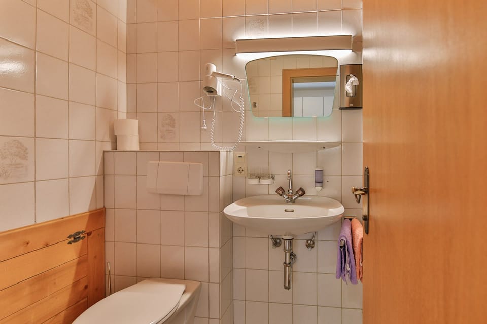 Vacation Rental/Apartment for 5 Guests, 55 m², in Berwang (318030) Apartment in Tyrol