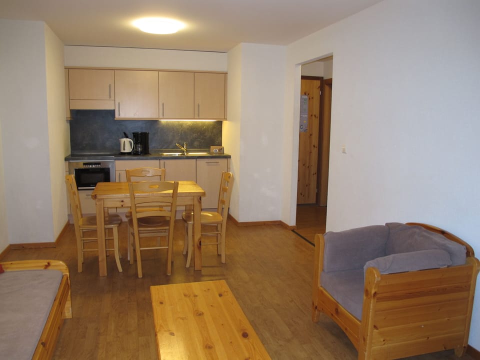 Vacation Rental/Apartment for 5 Guests, 38 m², in Haute-Nendaz (318416) Apartment in Nendaz