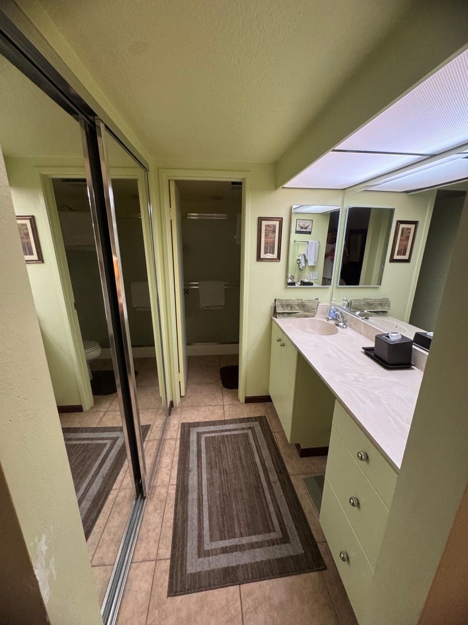Delightful 2-bedroom condo with AC in sunny Palm Springs Apartment in Cathedral City