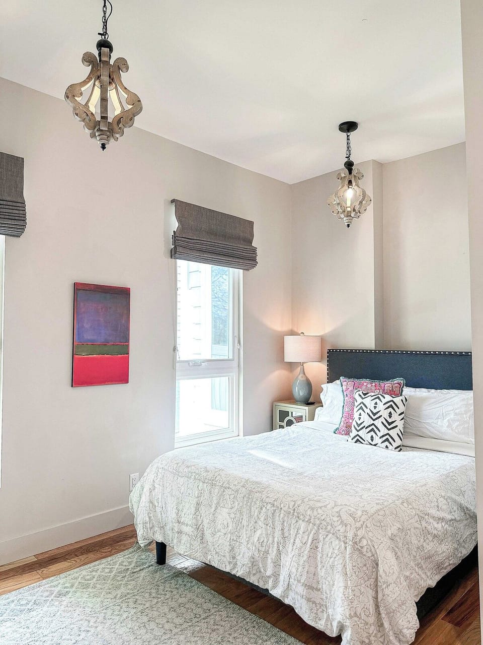 Bright 2BR/2BA Steps to Big House Apartment in Ann Arbor