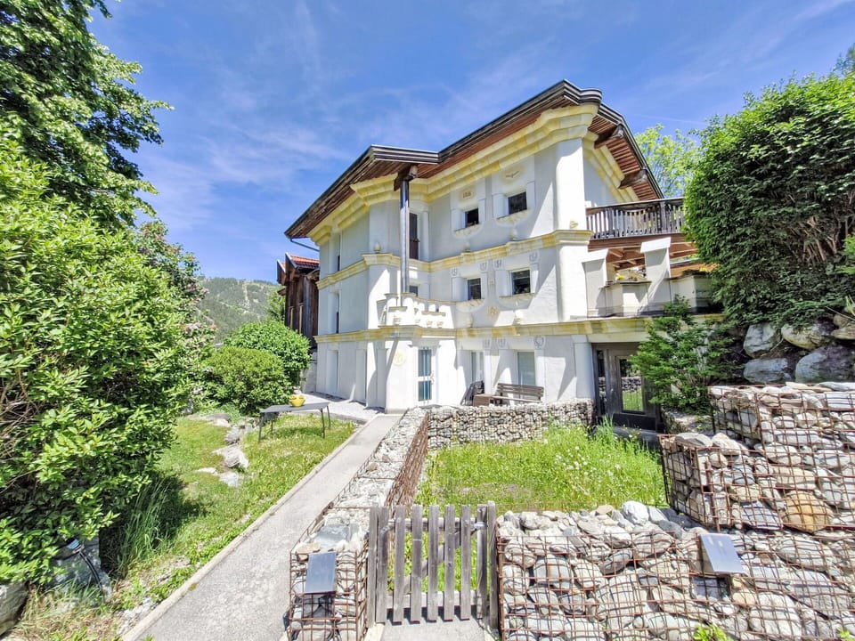 Balcony, Villa, Mansion, Mountain Village