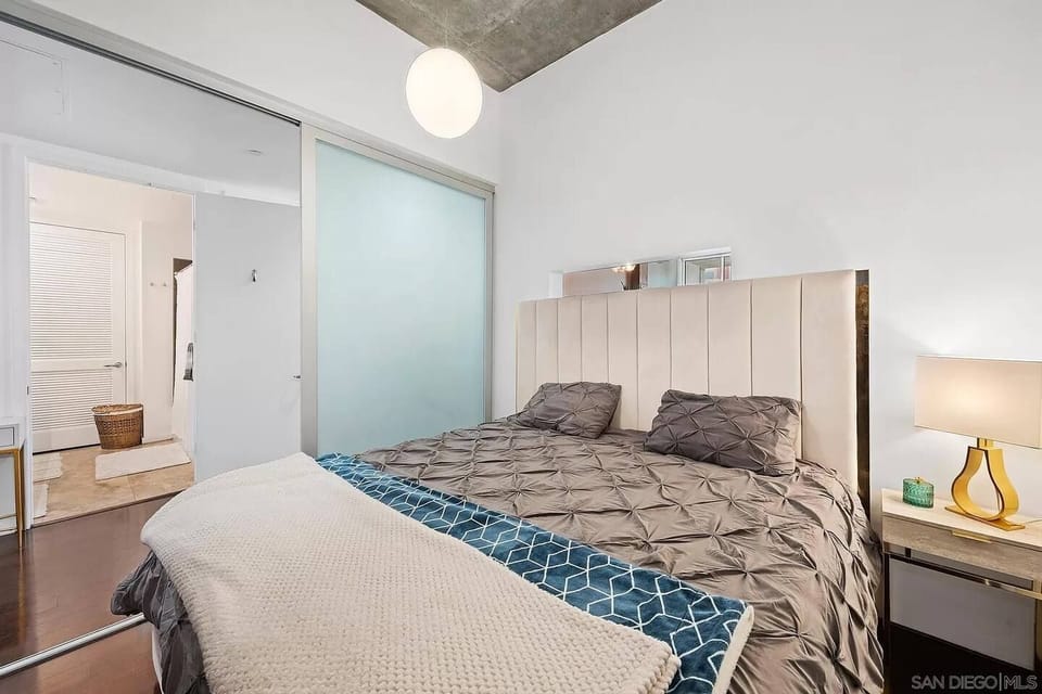 Perfect 1-bedroom condo with AC in sunny San Diego Apartment in San Diego