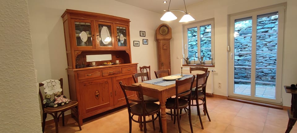 Zell, the Pearl of the Moselle – Vacation Home with a View of the Vineyards House in Cochem-Zell