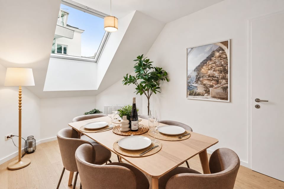 Bright Designer Loft near Kahlenberg Apartment in Vienna