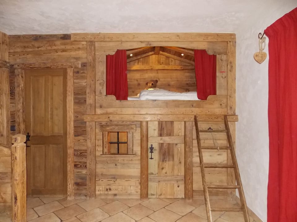 Ground floor chalet, 6 guests - Pralognan-la-Vanoise Apartment in Pralognan-la-Vanoise