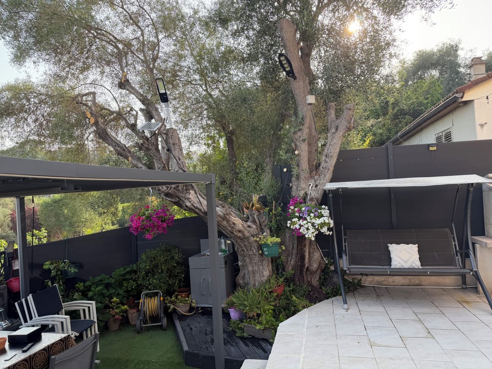 La  Villa Français House in Villeneuve-Loubet