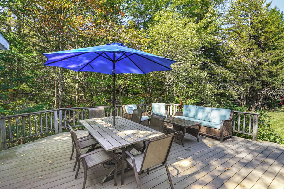 Furnished Deck