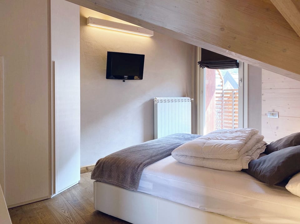 Le 4 Lune - AffittiPontediLegno Apartment in Province of Brescia