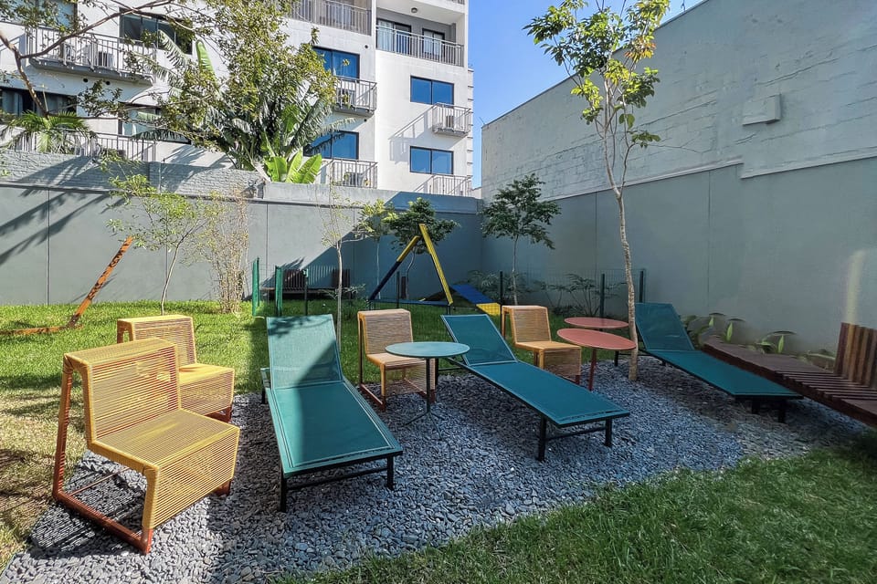 Beautiful Studio Near Airport, Shopping Mall and Metro Apartment in Sao Paulo City