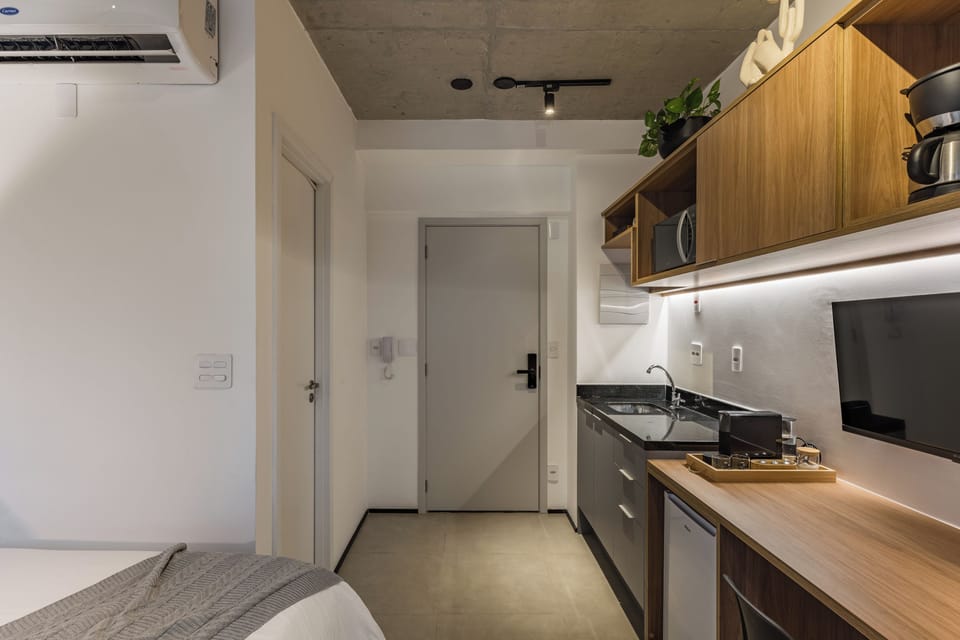 Lorena 908 · Urban Retreat with Pool in Jardim Paulista Apartment in Sao Paulo City